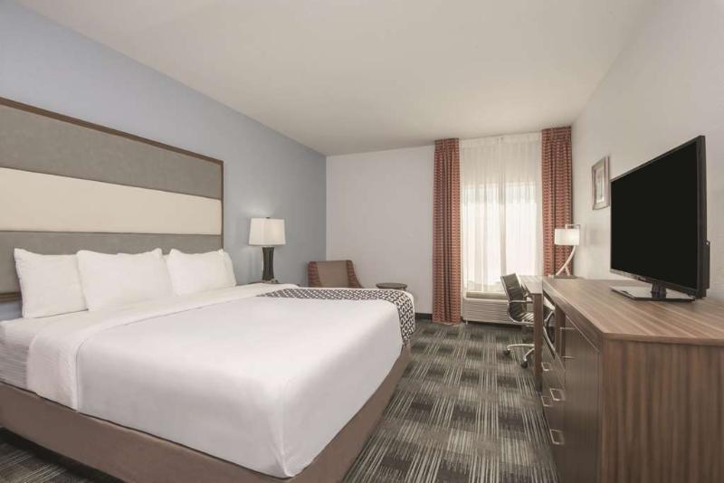 La Quinta By Wyndham Guthrie Hotel Buitenkant foto
